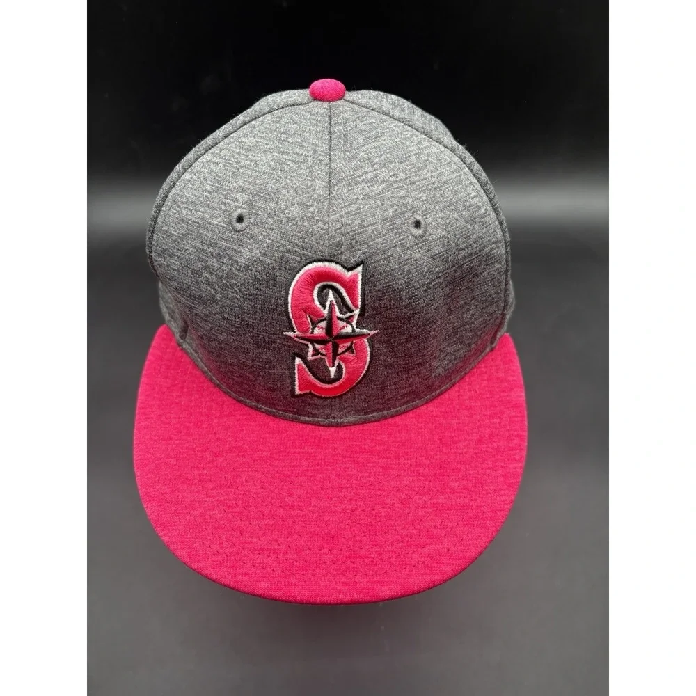 Authentic‎ Seattle Mariners New Era 59FIFTY fitted baseball cap.